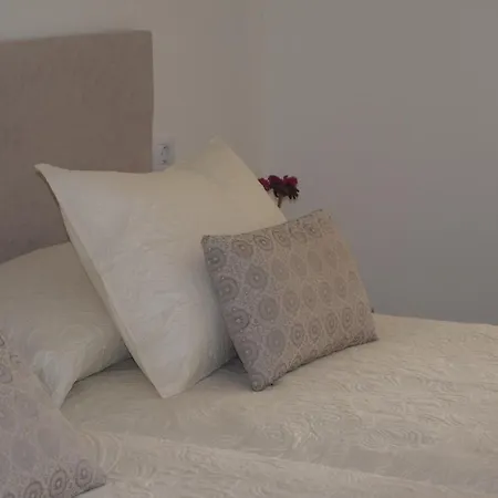 La Caparina, Con Piscina A 3 Km De La Playa Vut-2377-as Apartamento *